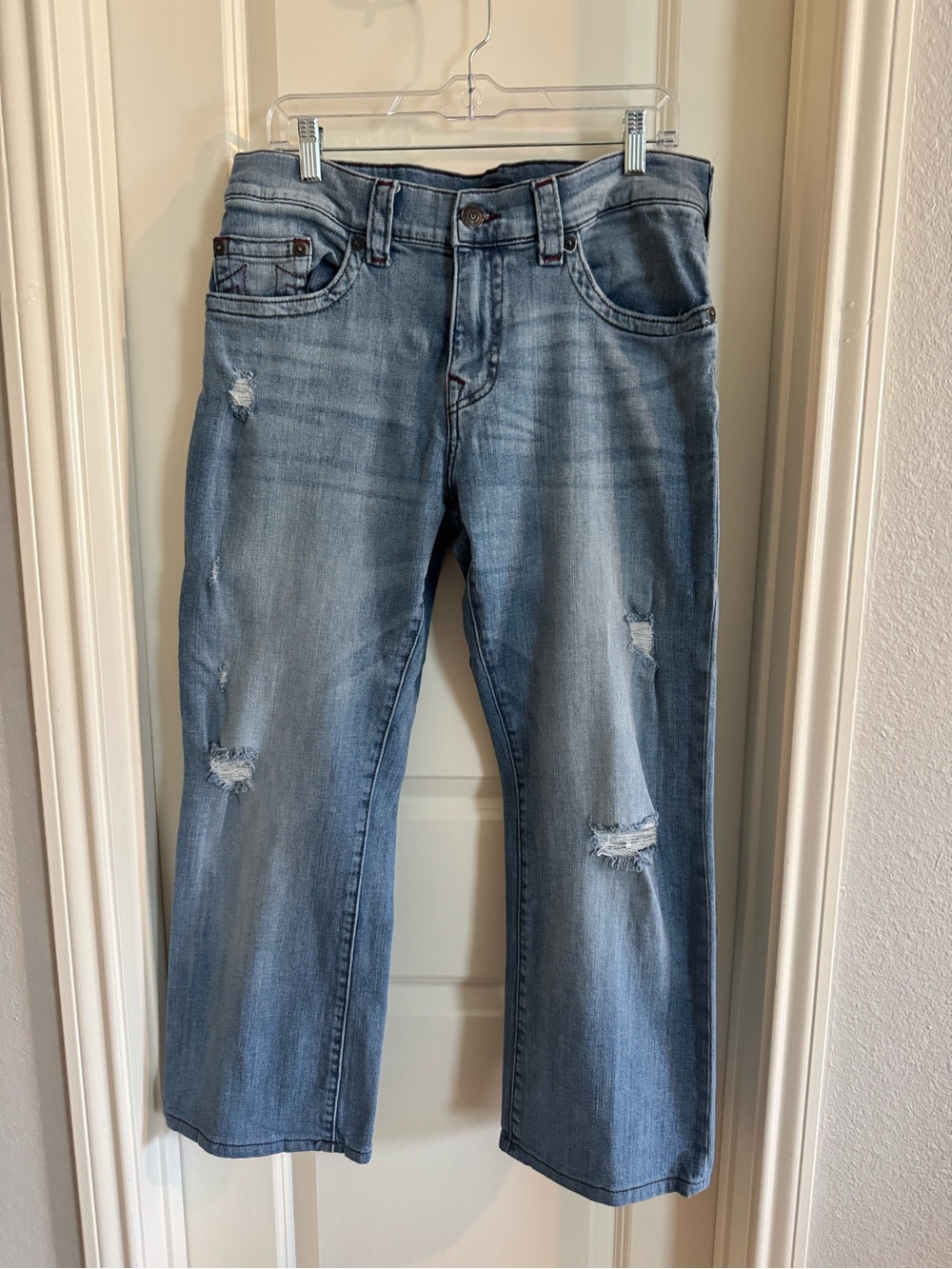 True Religion Men’s Light Wash Distressed Jeans 34x26